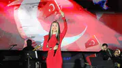 Hande Ünsal Amasya'da Cumhuriyet coşkusunu Atatürk vurgusuyla taçlandırdı