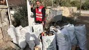 Muradiye'de kış kapıya dayandı: Kızılay'dan yaşlılar için ısınma seferberliği