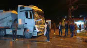 Doğanşehir'de zincirleme kaza: Çimento yüklü silobas iki araçla çarpıştı