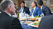 Uşak'ta anlamlı buluşma: Vali Kartal şehit yakınları ve gazileri ağırladı