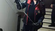 Defne'de mahalle sakinlerini tedirgin eden yılan itfaiye müdahalesiyle kurtarıldı