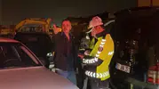 Polisten kaçan alkollü sürücüden hem trafiğe hem basına saldırı