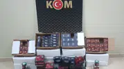 Efeler'de kaçak ürün operasyonu: 52 kilogramlık cinsel içerikli malzemeye el konuldu