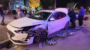 Niğde'de kavşak kazası: İki otomobilin çarpışması sonucu bir kişi hastanelik oldu