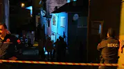 Fatih'te iki katlı binada çıkan yangın bir kişinin yaşamını sonlandırdı