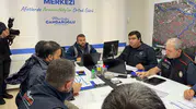 Arnavutköy'de sağanak mesaisi: Belediye kurum ayrımı gözetmeden sahaya indi
