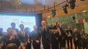 Yeni Parti Bursa'da Nihat Yeşiltaş dönemi güven oyuyla uzadı