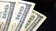 Döviz piyasasında yeni hafta: Dolar yükselişle, euro düşüşle başladı