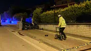 Bursa'da gece yarısı motosiklet kazası: Trafoya çarpan sürücü olay yerinde can verdi