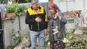 Yayakbaşı köyünde fırtınanın yıktığı ağaç evde hasara yol açtı