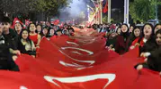 Erzincan Cumhuriyet coşkusunu meşalelerle meydanlara taşıdı