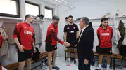 Sungurlu'da voleybol heyecanı: Galatasaray maçı öncesi Başkan Dere'den takımlara moral ziyareti