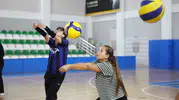 Tepebaşı’nda 58 Çocuk Voleybol Eğitimi Alıyor