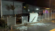 Eskişehir’de Otomobil Tramvay Durağına Girdi