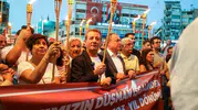 Efeler'de 30 Ağustos coşkusu: Başkan Yetişkin'den anlamlı mesaj