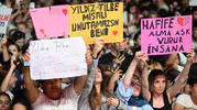 Yıldız Tilbe'den Tarihi Konser: 200 Bin Kişiyle İstiklal Marşı