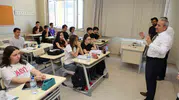 Yaz tatilinde ders başı: İl Milli Eğitim Müdürü Akbaş, kurslarda öğrencilerle buluştu