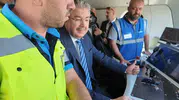 Eskişehir'in yerli lokomotifi E5000'in direksiyonuna Vali Yılmaz geçti