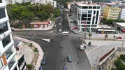 Dörtyol'da 5 ana cadde beton asfaltla buluşuyor: Prestij Cadde Projesi'nde aydınlatma montajı başladı