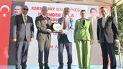 Esenyurt'ta emekliler ve öğrenciler için yeni buluşma noktaları: İskender Pala Kütüphanesi ve Derviş Emekli Evi törenle açıldı