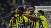 Fenerbahçe, Lyon'u deplasmanda devirerek Şampiyonlar Ligi'ne döndü