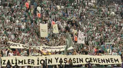 Bursaspor tribünlerinden Kızılyıldız'a Srebrenitsa yanıtı