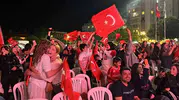 Filenin Sultanları'nın Avrupa zaferi Çorum meydanlarını bayram yerine çevirdi