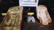 Aslanapa'da kaçak kazı operasyonu: Roma dönemine ait tarihi eserler ele geçirildi