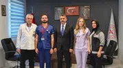 İnegöl Devlet Hastanesi'nde duygusal kavuşma: Çocukluklarında koridorlarında koştukları hastaneye doktor olarak döndüler
