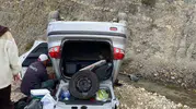 Şarköy'de virajlı yolda kaza: Takla atan otomobildeki iki kişi sıkıştı