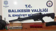 Biga'daki silahlı saldırının zanlısı Bandırma yolunda kıskıvrak yakalandı