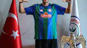 Çaykur Rizespor İtalya'dan golcü takviyesi yaptı: Gennaro Borrelli imzayı attı