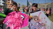 Bayburtlu öğrencilerden Filistinli akranları için gökyüzüne barış mesajı