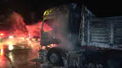 Samsun-Şanlıurfa yolunda korku dolu anlar: Gübre yüklü tır küle döndü