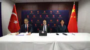 Bakan Işıkhan'dan Şanghay'da Dijital Dönüşüm Mesajı: Yapay Zeka İnsanın Rakibi Değil Destekçisidir