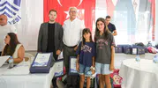 Bodrum'da eğitim seferberliği: 400 öğrenciye 4 yıllık burs ve 850 aileye kırtasiye desteği