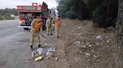 Buldan ormanlarında yangın nöbeti: Yol kenarındaki tehlikeli atıklar temizlendi