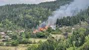 Kastamonu Deresökü köyünde bir evde başlayan yangın dört binayı küle çevirdi