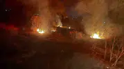 Şuhut Kınıkörenleri'nde çıkan arazi yangını ekipleri harekete geçirdi