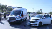 Karaman'da kontrolsüz kavşak kazası: 4 aylık bebek dahil 6 kişi yaralandı