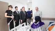 Erzincan Valisi Aydoğdu'dan Mengücek Gazi Hastanesi'ne moral ziyareti
