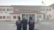 Kuşadası'ndaki uyuşturucu baskınında ele geçirilenler şoke etti: 2 tutuklama