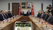 81 ilin valisi sosyal hizmetlerin etkinliği için Ankara ile dijital masada buluştu