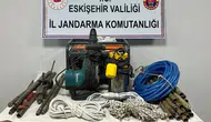 Eskişehir’de Kaçak Kazı Yapan 5 Şüpheli Suçüstü Yakalandı