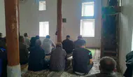 Sivrihisar’da 50 yıl sonra tarihi camide Cuma namazı kılındı