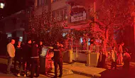 Mersin'de 3 katlı binanın zemininde korkutan çökme: 40 kişi tahliye edildi