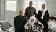Yüksekova'da bir yüzü güldüren dayanışma: Hatun Alkan tekerlekli sandalyesine kavuştu