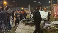 Gevaş'ta yakıt tankeri ile otomobilin karıştığı kazada acı bilanço