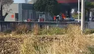 Kınık'ta akaryakıt istasyonunda korku dolu anlar: Otomobil pompaya daldı
