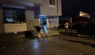 Adana'da gece yarısı dehşeti: Çocukların olduğu eve el yapımı patlayıcıyla saldırı